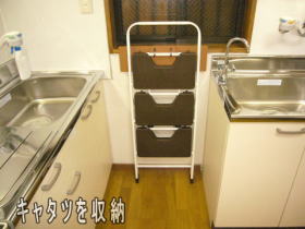 脚立を収納した状態