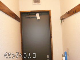南側のベランダへの入り口